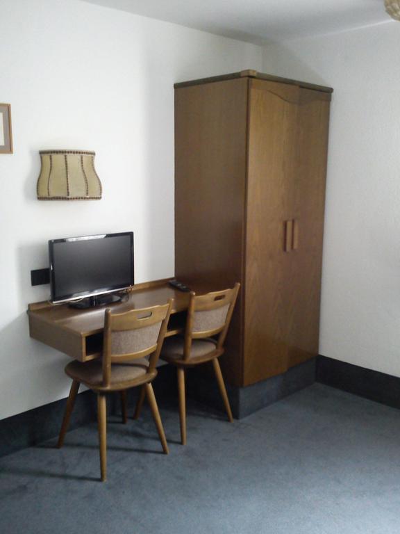 Goldene Rose Aparthotel Ebersbach an der Fils Bilik gambar