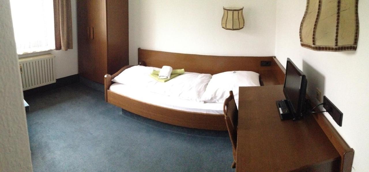 Goldene Rose Aparthotel Ebersbach an der Fils Luaran gambar
