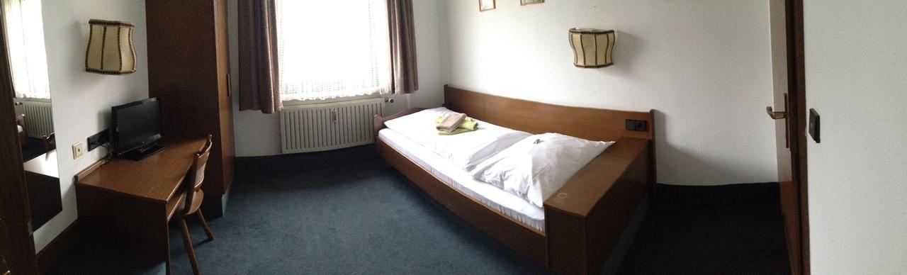 Goldene Rose Aparthotel Ebersbach an der Fils Luaran gambar